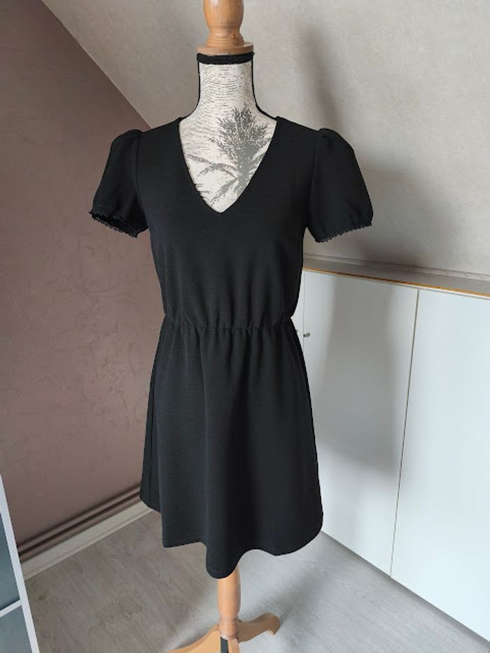 Robe manches courtes