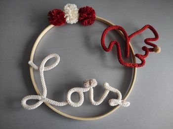 Couronne prénom Loïs tricotin 