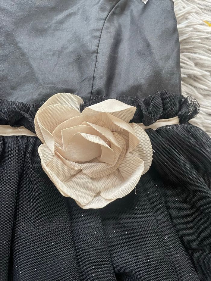 Robe de soirée pailletée 5/6 ans - photo numéro 5