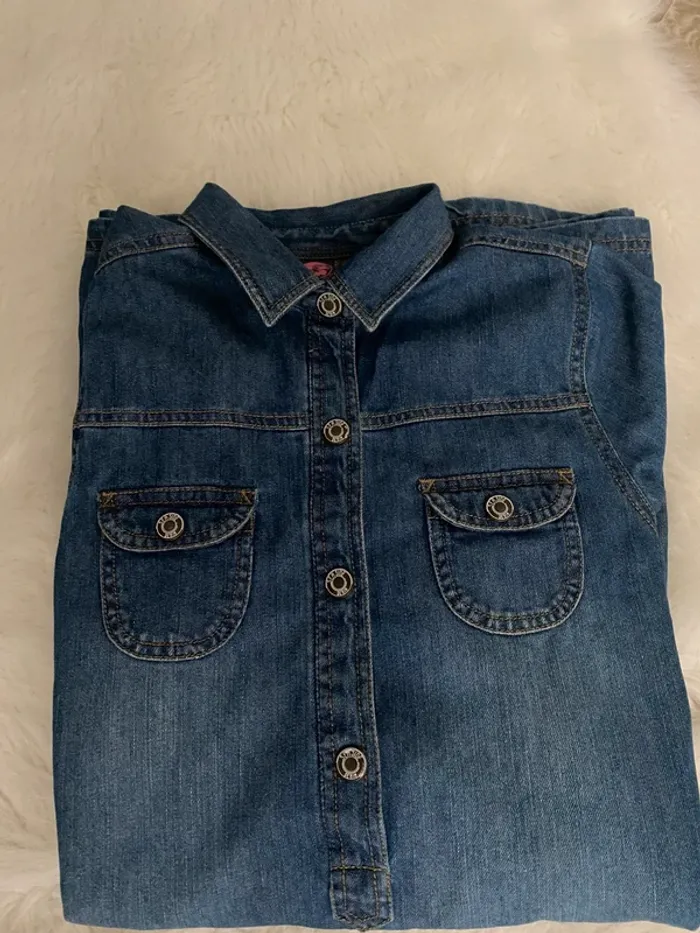 Blouse boutonnée en jean - photo numéro 2