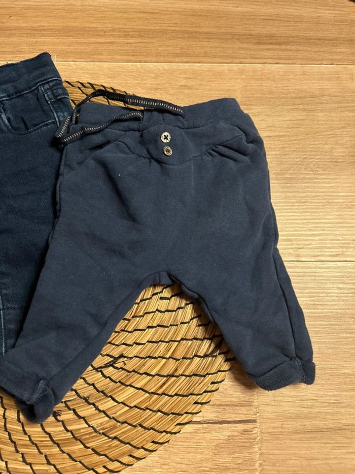 2 pantalons 3 mois - photo numéro 3