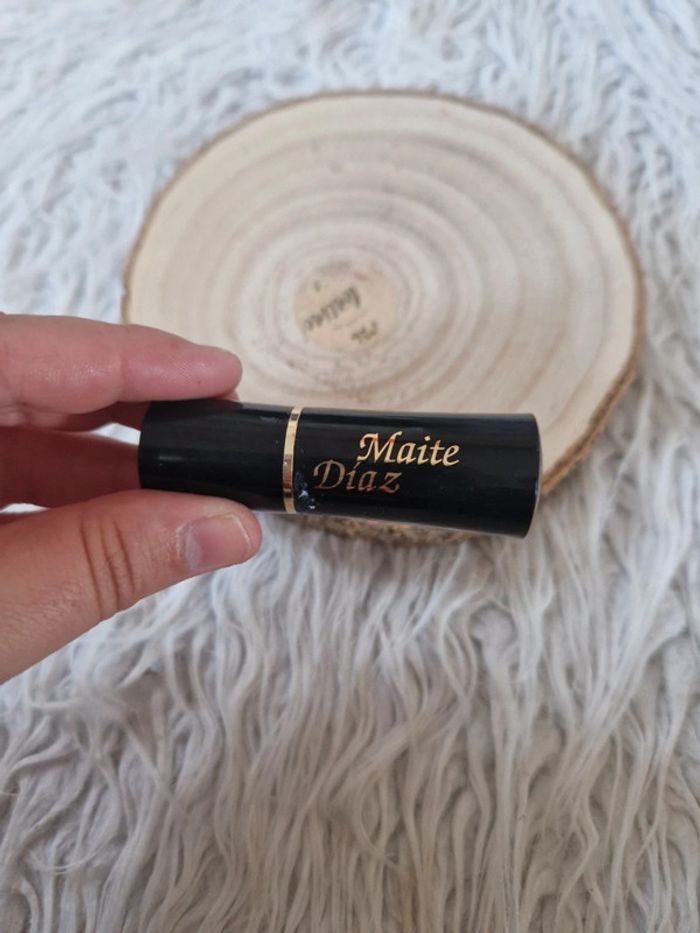 Sublime rouge a lèvres doré neuf - photo numéro 3
