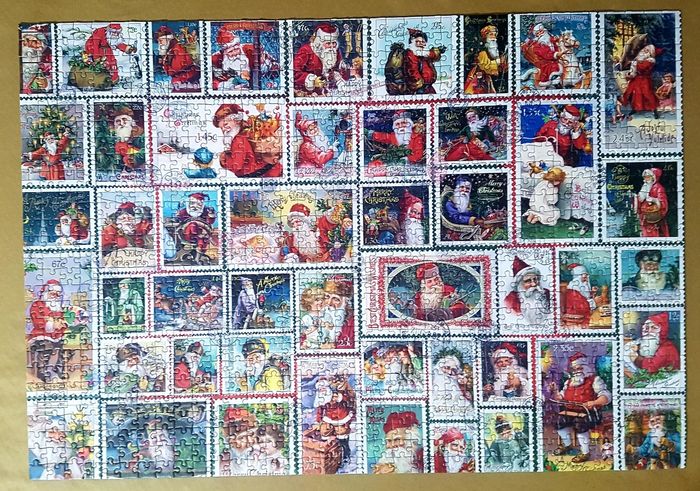 Puzzle 1000 pièces " Timbres de Père Noël " complet - photo numéro 2