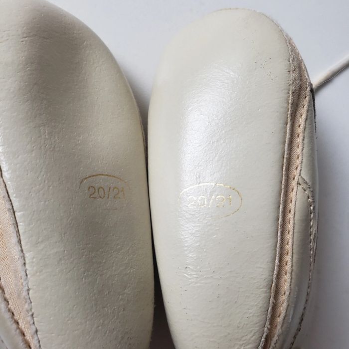 Chaussures taille 20/21 - photo numéro 3