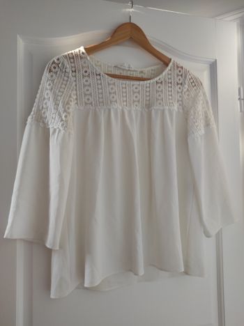 Blouse blanche brodée Naf naf