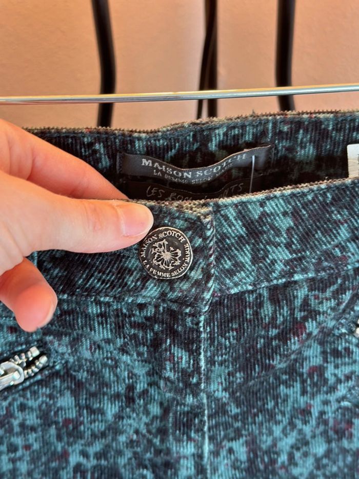 Pantalon slim Maison Scotch en velours vert et noir - Taille 36 - photo numéro 5