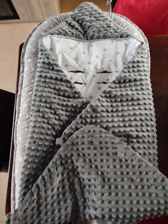 Réducteur de lit, couverture bébé - photo numéro 2