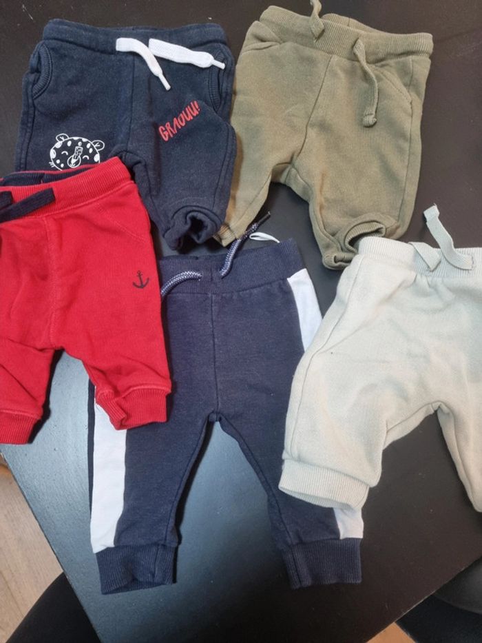 Lot pantalon