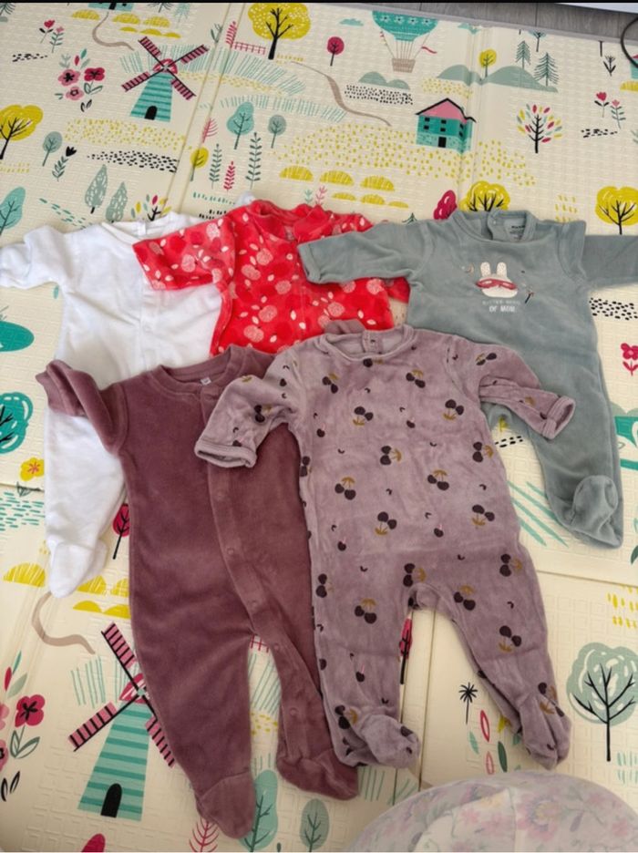 Lot pyjamas