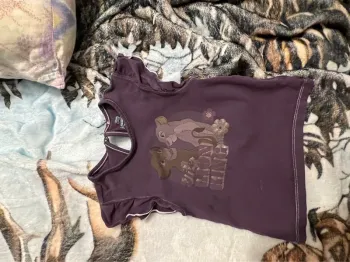 TEE shirt