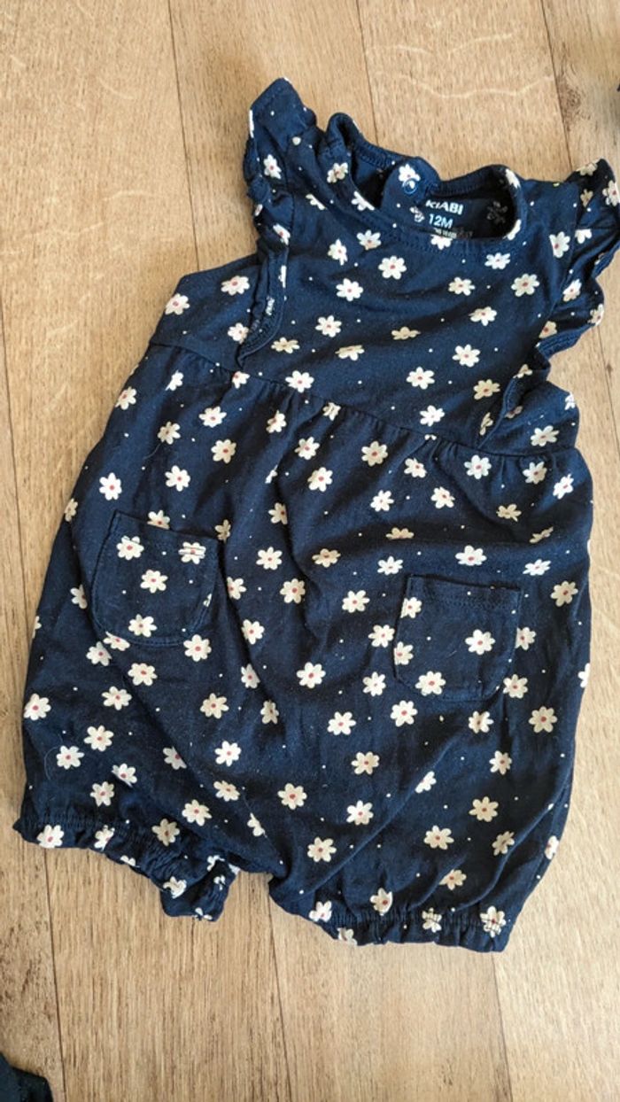 Combi short 12 mois TB ÉTAT