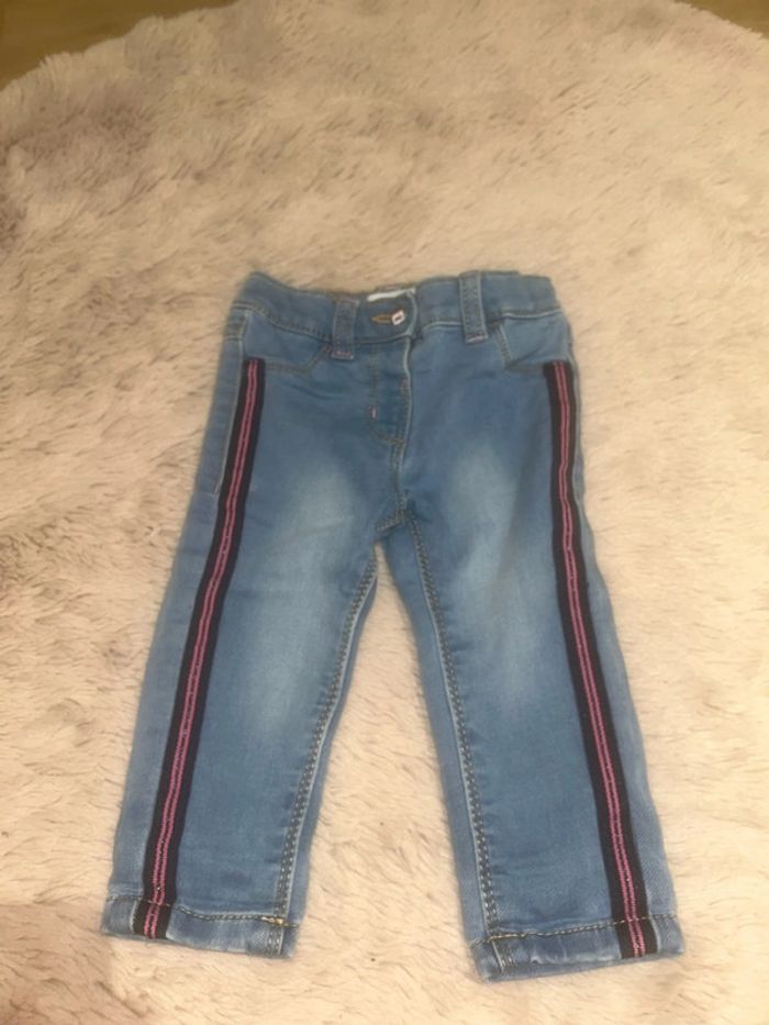 mots de 2 jeans fille 12 mois - photo numéro 3