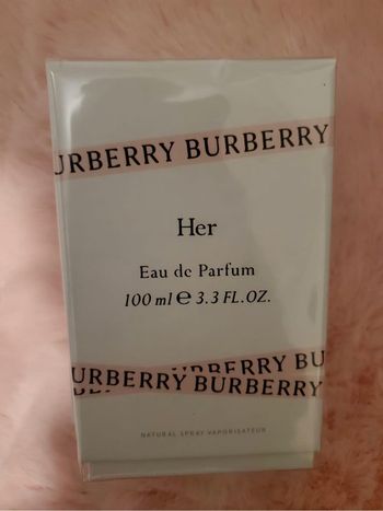 Burberry HER