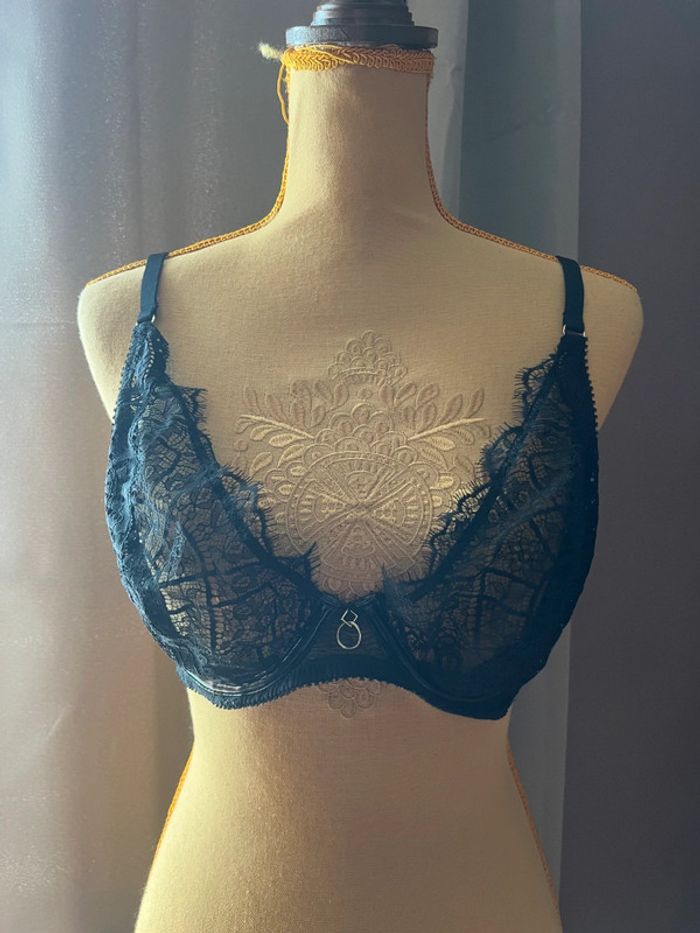 Soutien gorge 100D sexy dentelle cuir