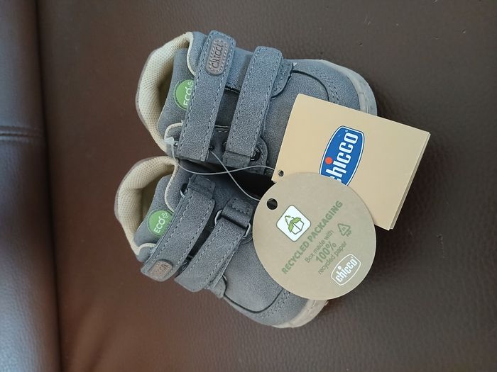 chaussures garcon grise a scratch chicco ecologique+ pointure 18