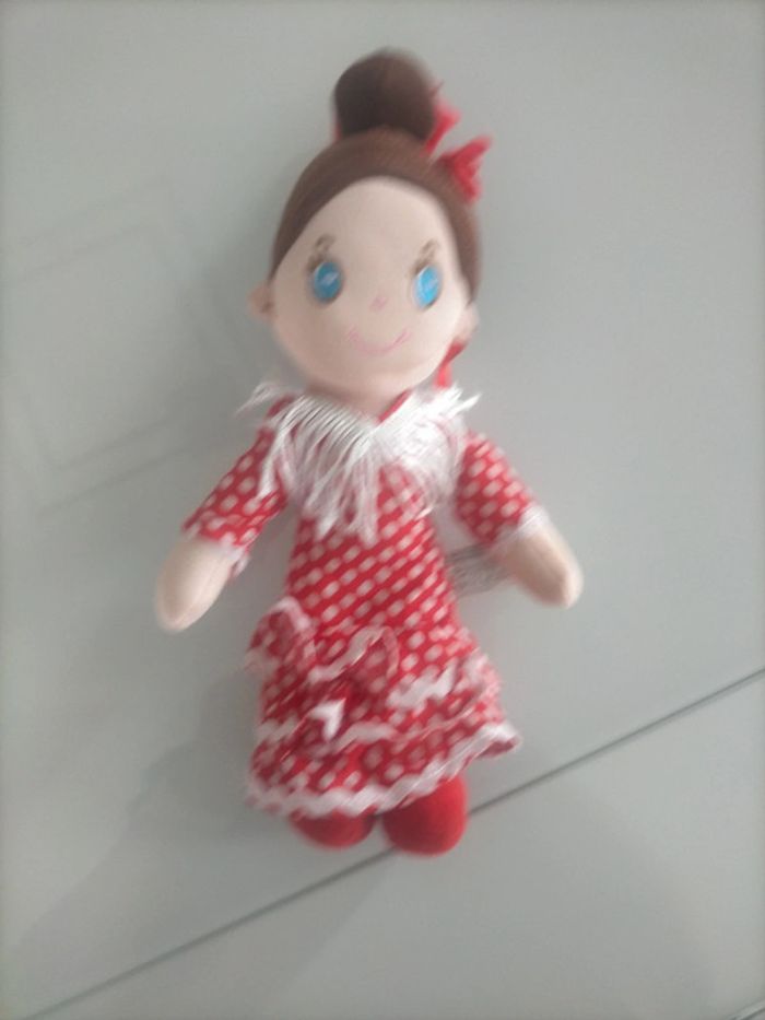 Poupée doudou espagnole - photo numéro 2