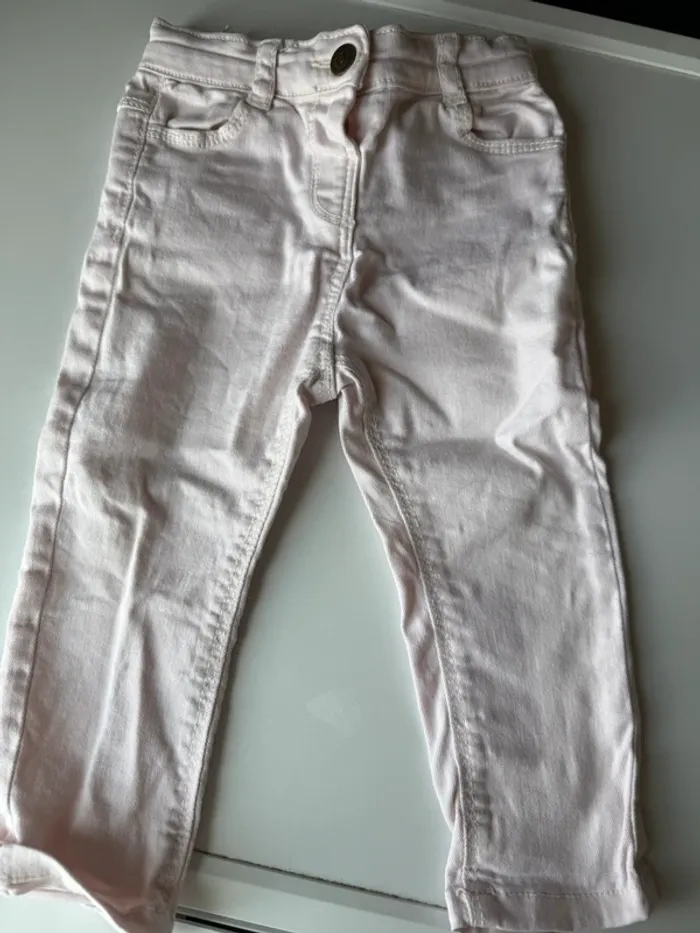 Jean taille 12 mois