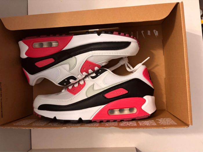 Nike Air Max 90 P.38,5 Neuves unisex - photo numéro 10