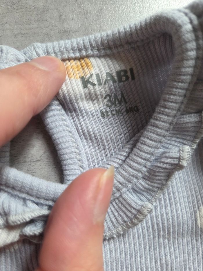 Ensemble t-shirt ML + legging côtelé kiabi 3mois - photo numéro 4