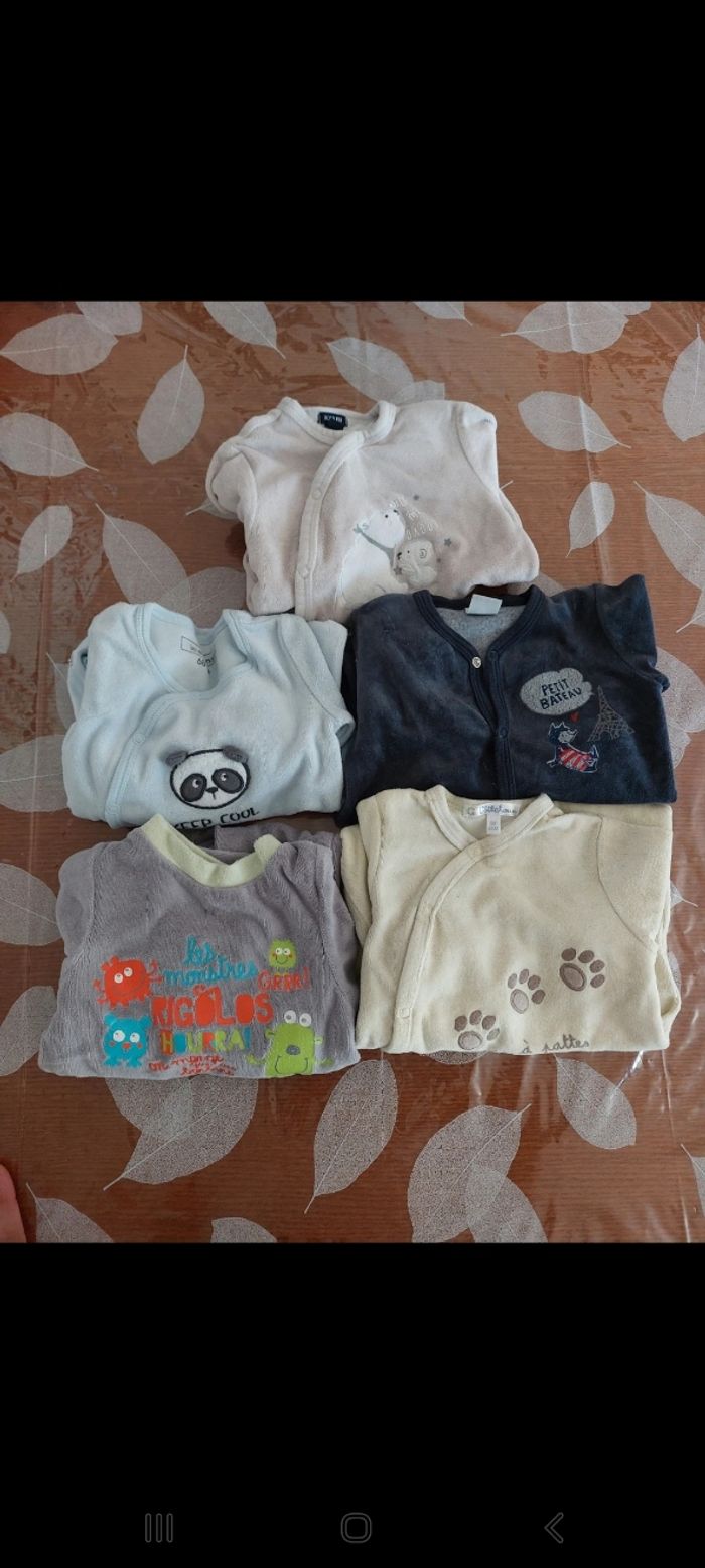 Lot 6 mois garçon - photo numéro 4