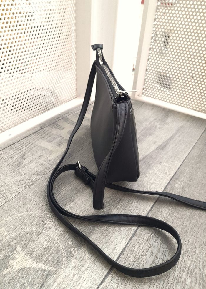 Sac bandoulière aspect croco - photo numéro 3