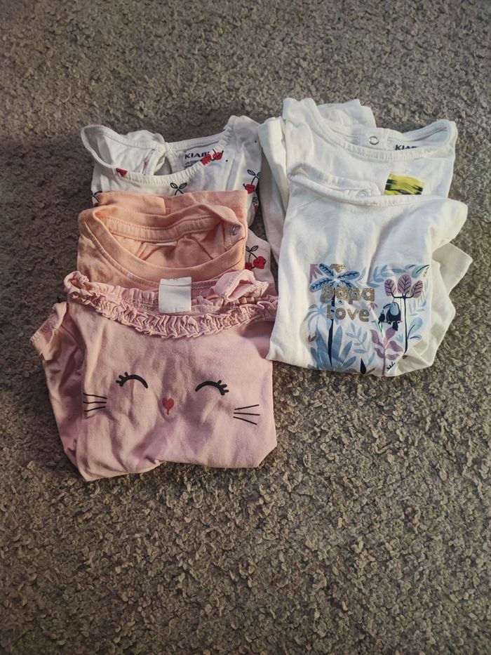 Lot de vêtements bébé 6 mois - photo numéro 3