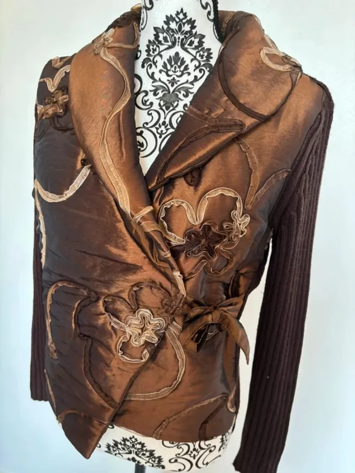 Veste chic brodée femme taille 38 - photo numéro 2