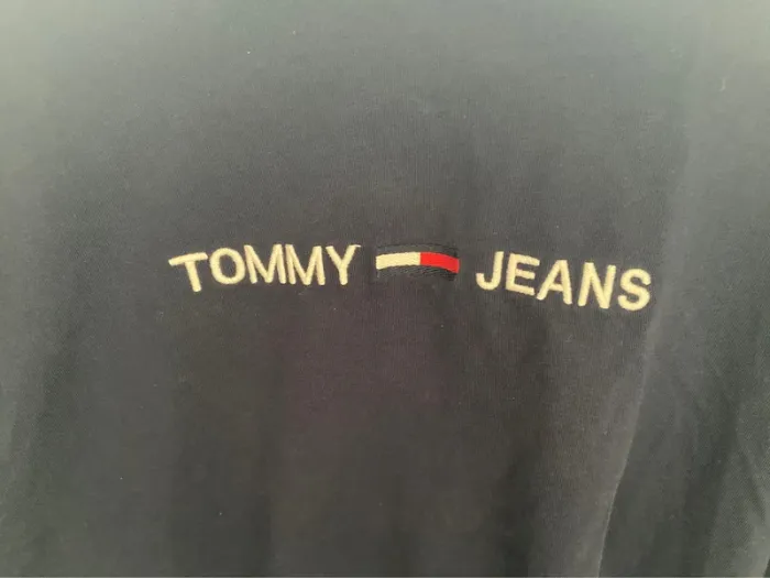 T-Shirt manches longues Tommy Hilfiger / Tommy Jeans bleu marine - photo numéro 3