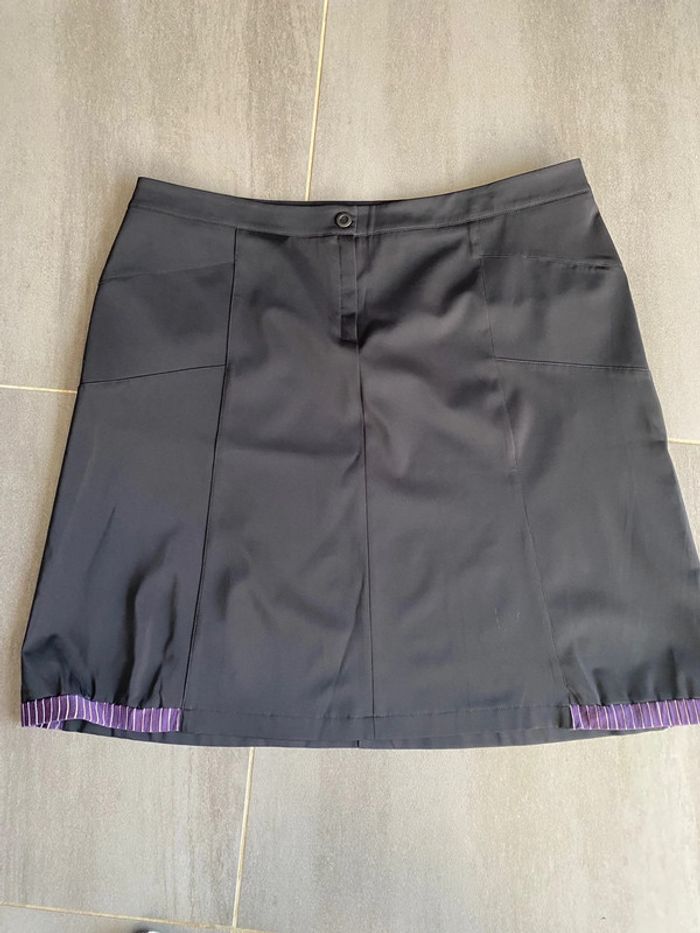 Jupe noire neuve taille 54