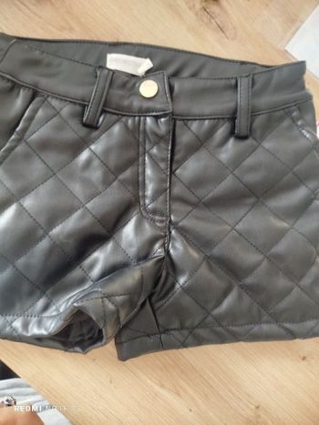 #kytie4ansfille. Short taille 4 ans