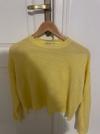 Pull léger jaune