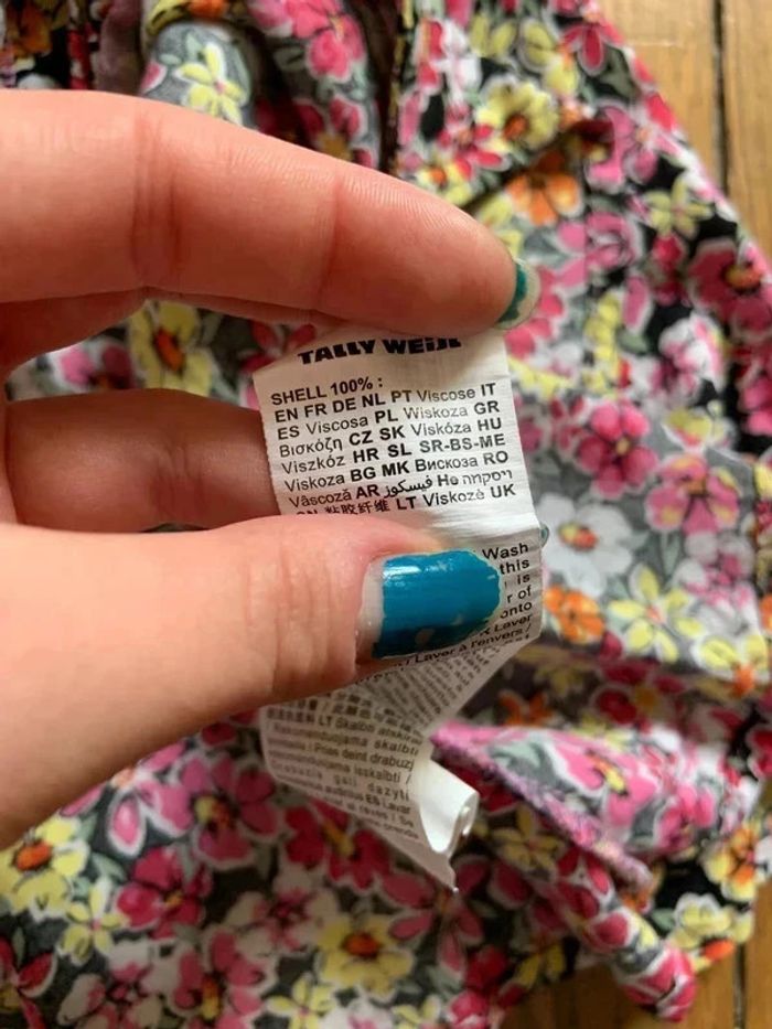 Robe fleurs colorée Tally Weijl taille 34 xs - photo numéro 5