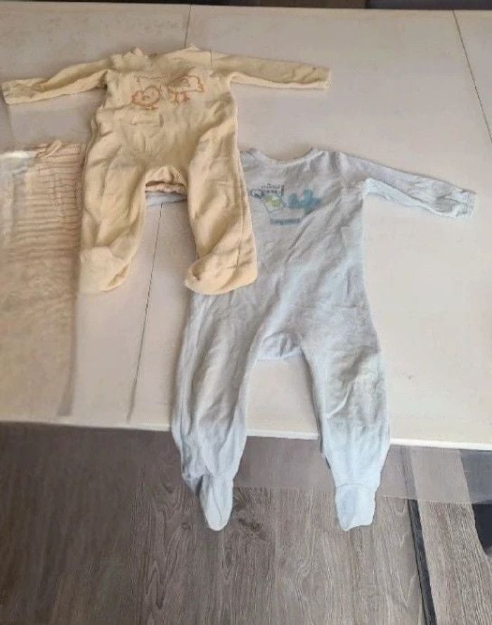 Lot 2pyjamas 18mois
