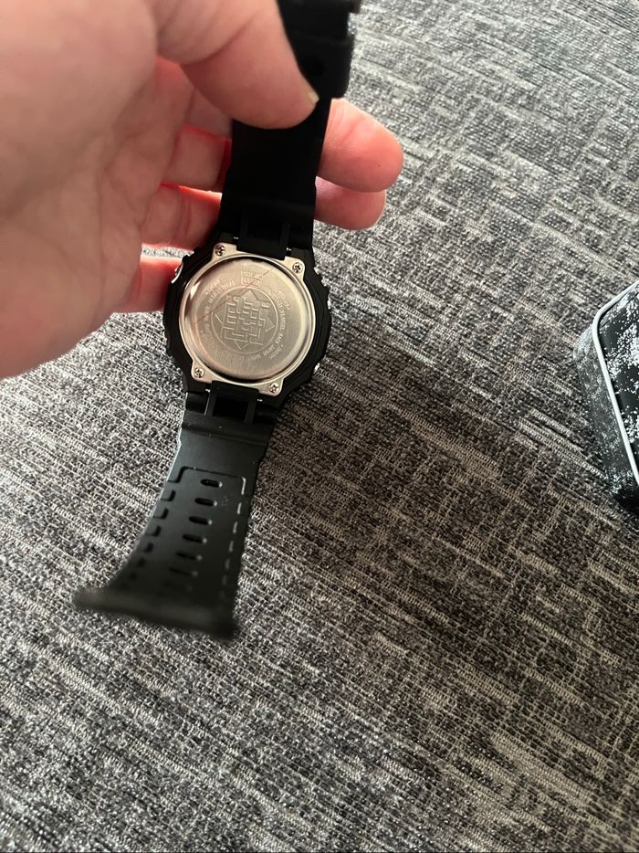 Montre G- shock - photo numéro 2