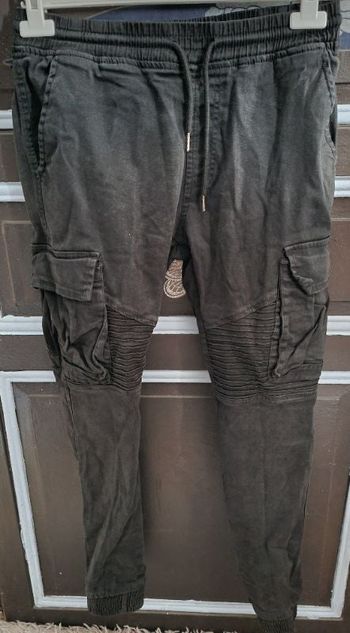 Pantalon style cargo noir taille XL John H