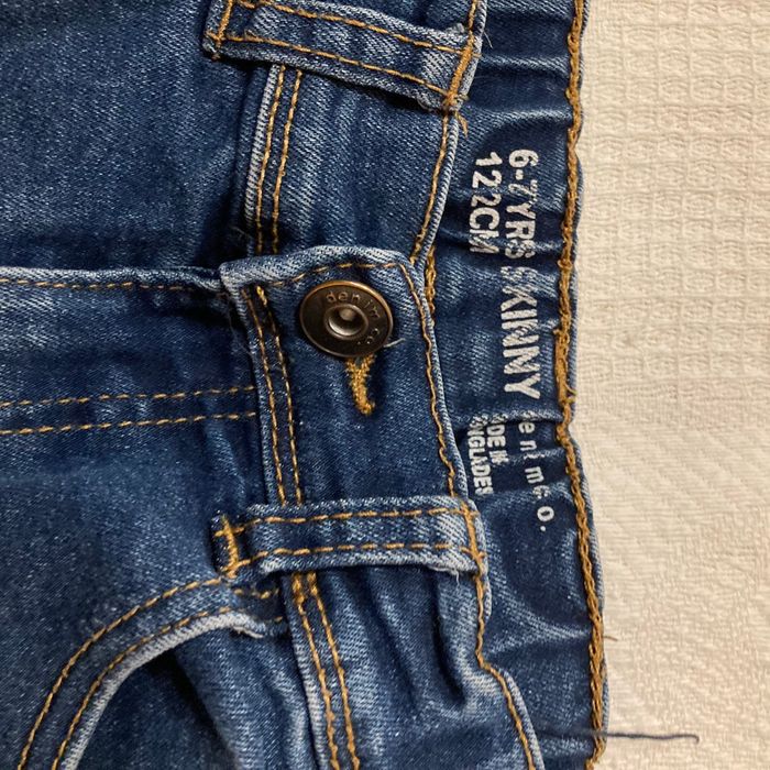 Jeans 6/7 ans - photo numéro 3
