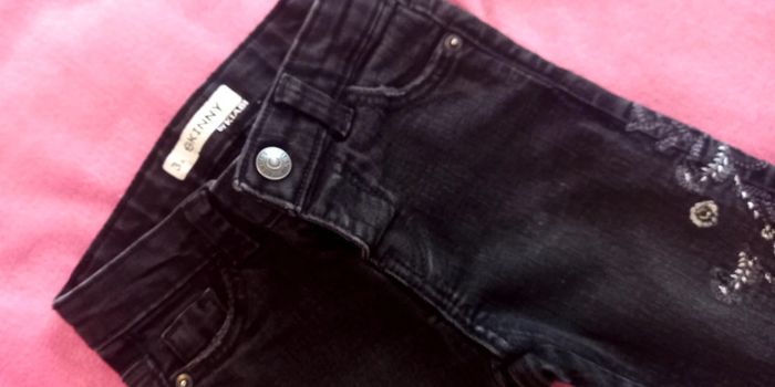 Pantalon Kiabi taille 3 ans en très bon état - photo numéro 3