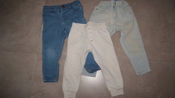 Lot 3 pantalons 18 mois