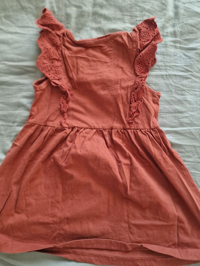 Robe 2-4ans - photo numéro 3