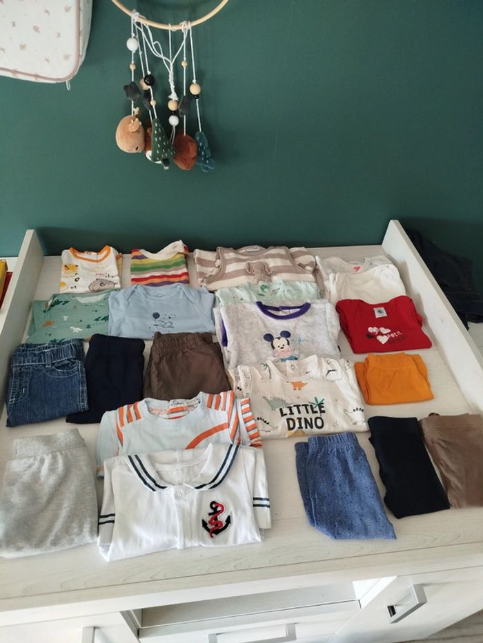 Lot garçon taille 6 mois