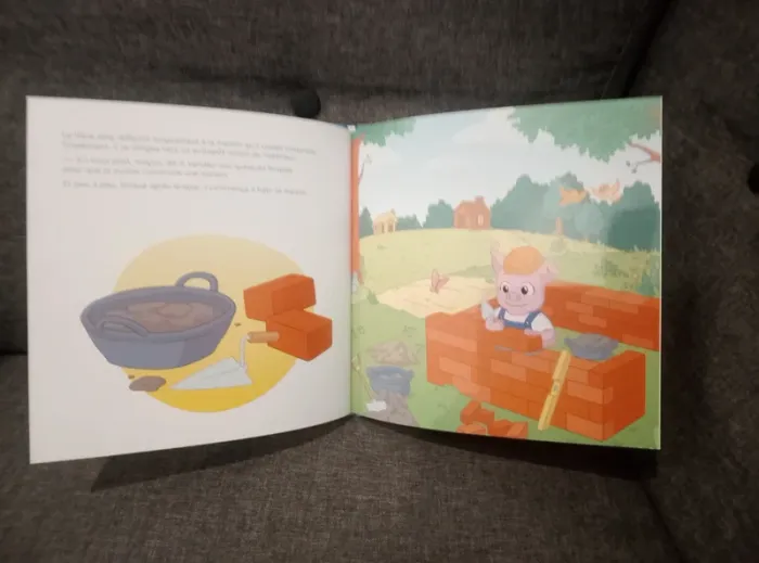 Livre enfant - Les trois petits cochons - photo numéro 3