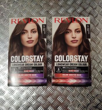 2 Colorations Revlon Châtain Foncé
