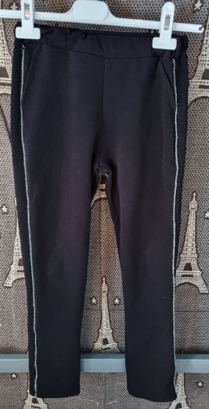 Pantalon noir 10ans - photo numéro 1