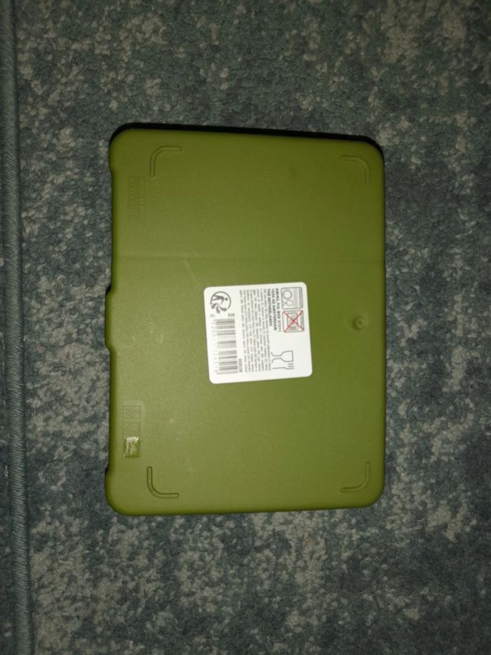 Boite lunch crocodile - photo numéro 5