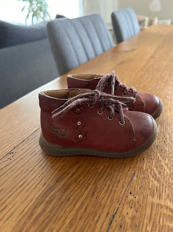 Chaussure pointure 19