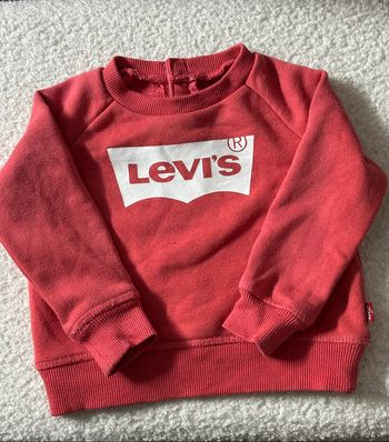 Pull LEVI’S