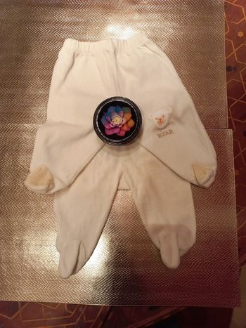 LOT 2 pantalons a pieds naissance a 1 mois mixtes