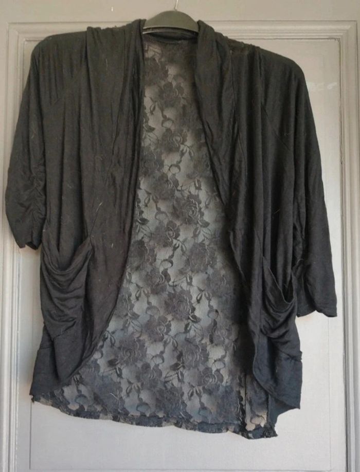 Veste noire dentelle