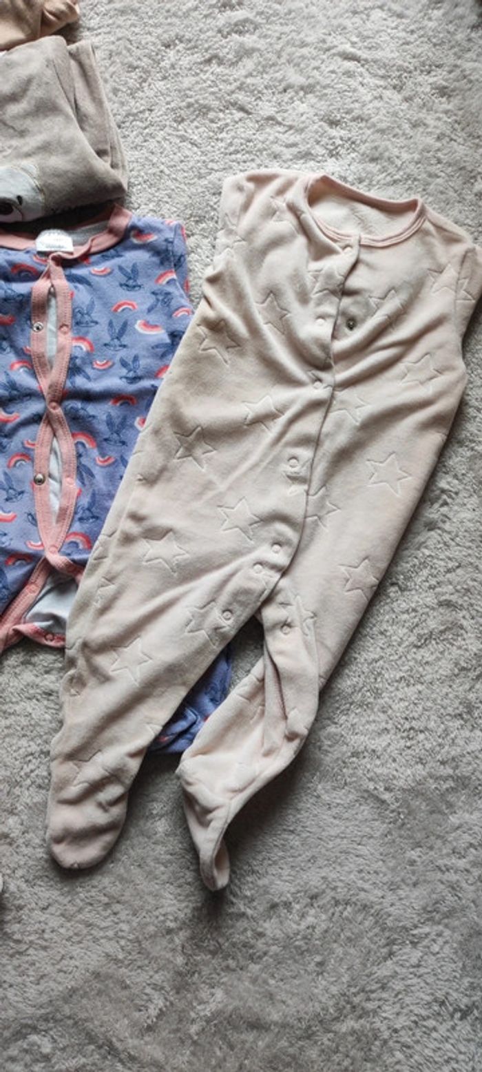 Pyjamas fille 6 mois - photo numéro 2