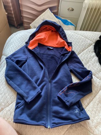 Veste de sport, Decathlon, taille 7/8 ans
